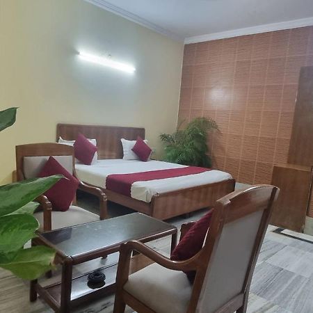 Hotel Har Ki Pauri By Around Stays Haridwār Esterno foto