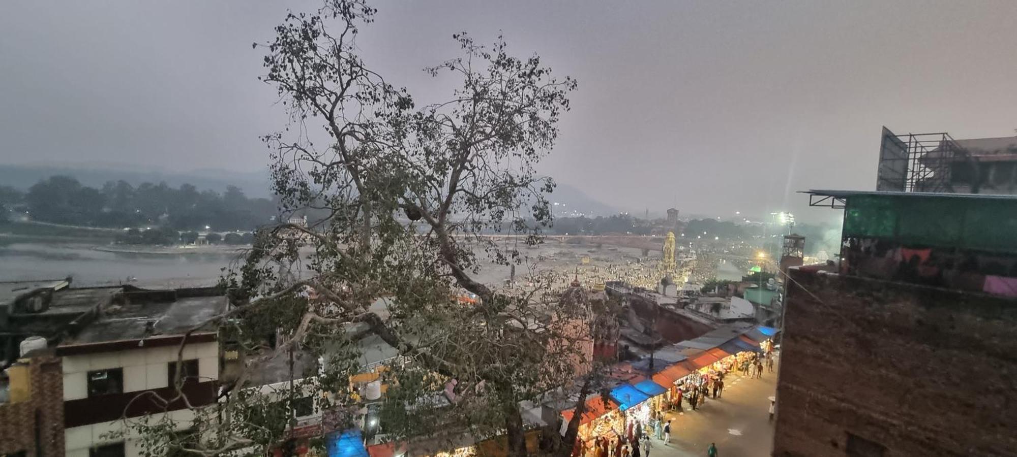 Hotel Har Ki Pauri By Around Stays Haridwār Esterno foto