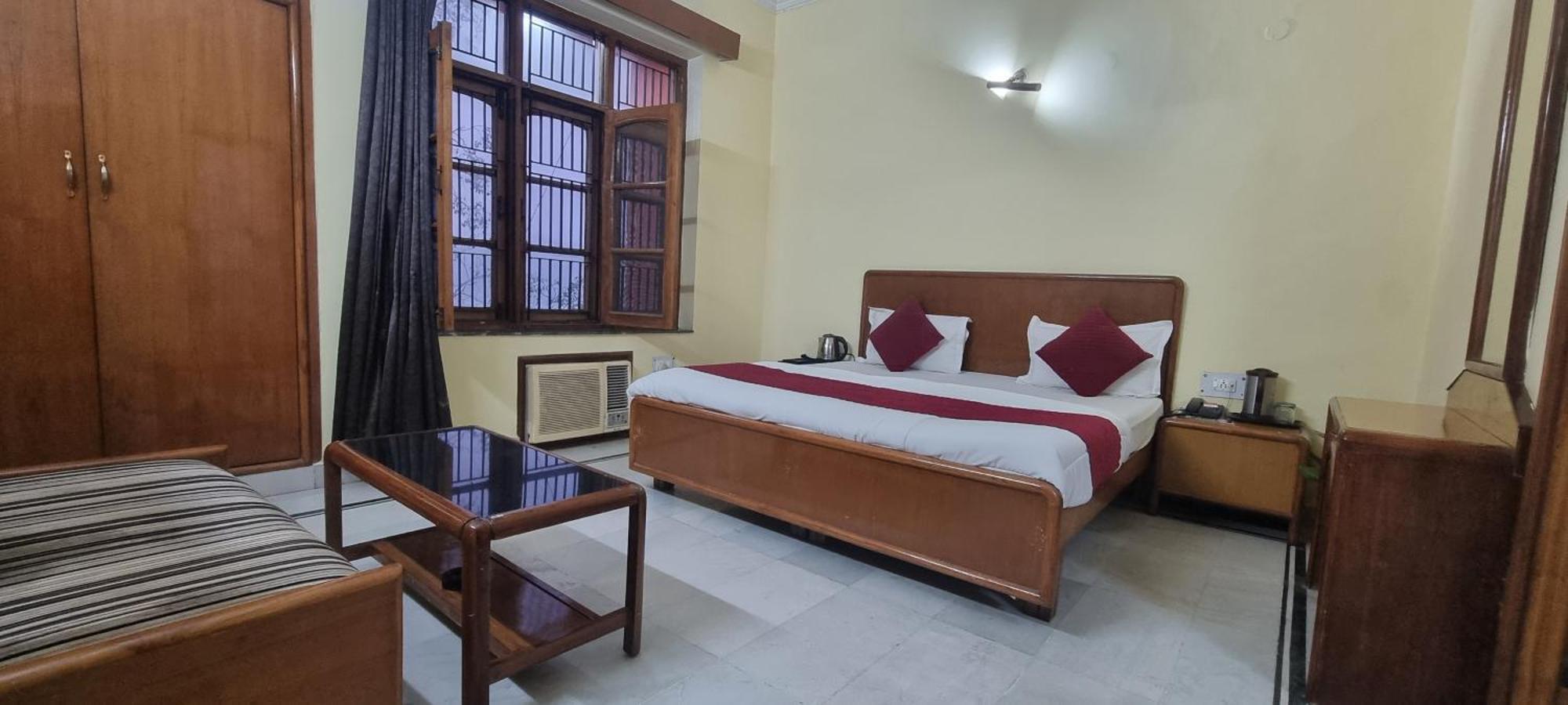 Hotel Har Ki Pauri By Around Stays Haridwār Esterno foto